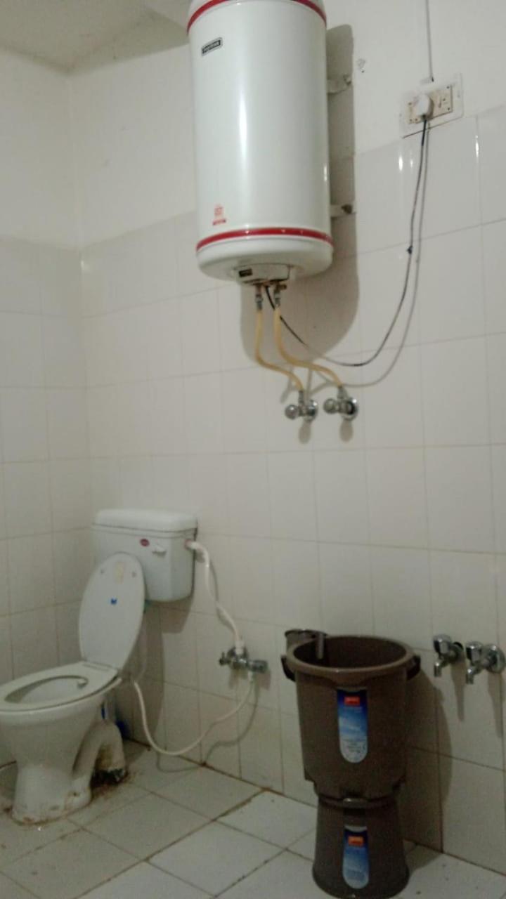 Hotel Senorita Srinagar  Ngoại thất bức ảnh
